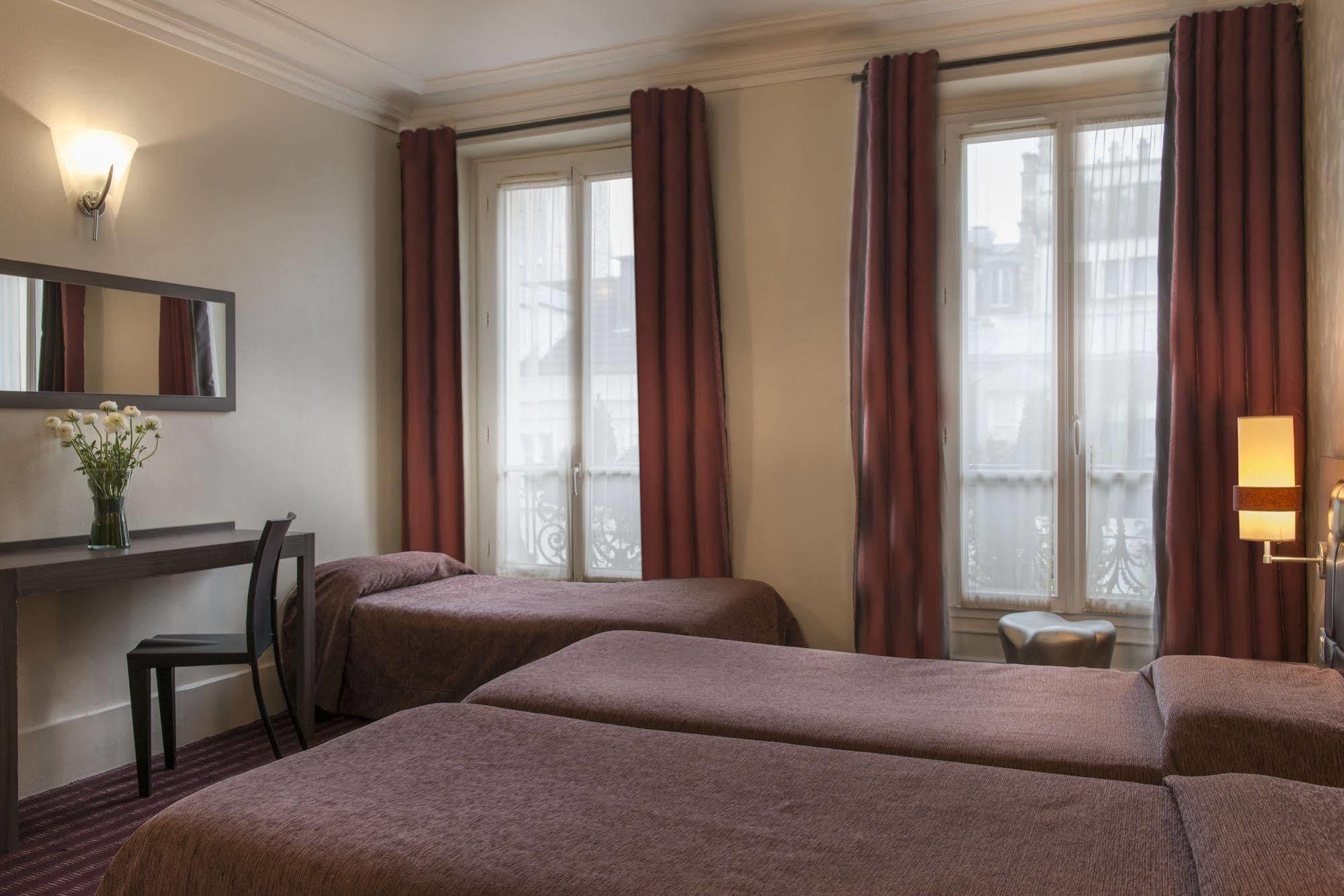 Hotel Grand Lévêque 3*